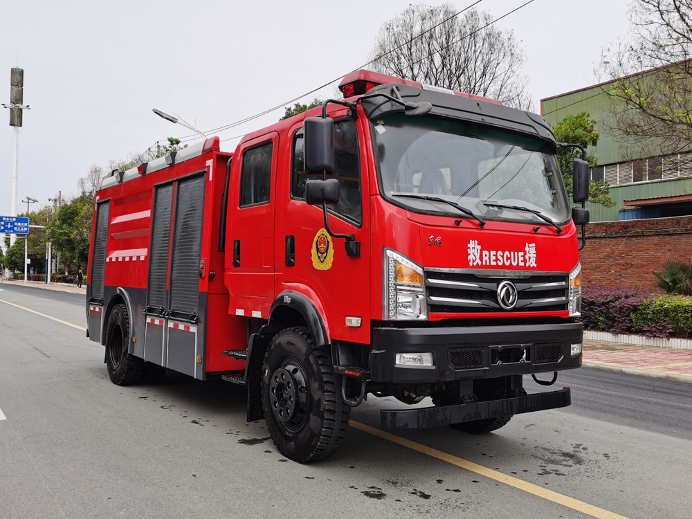 東風(fēng)5噸四驅(qū)水罐消防車