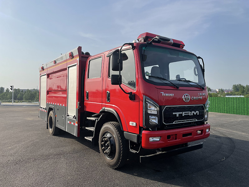 三環(huán)6.5噸泡沫消防車(chē)